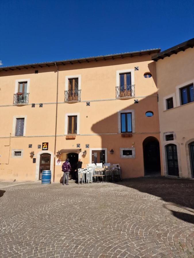 Casa Matteo-Gran Sasso Apartment L'Aquila Luaran gambar